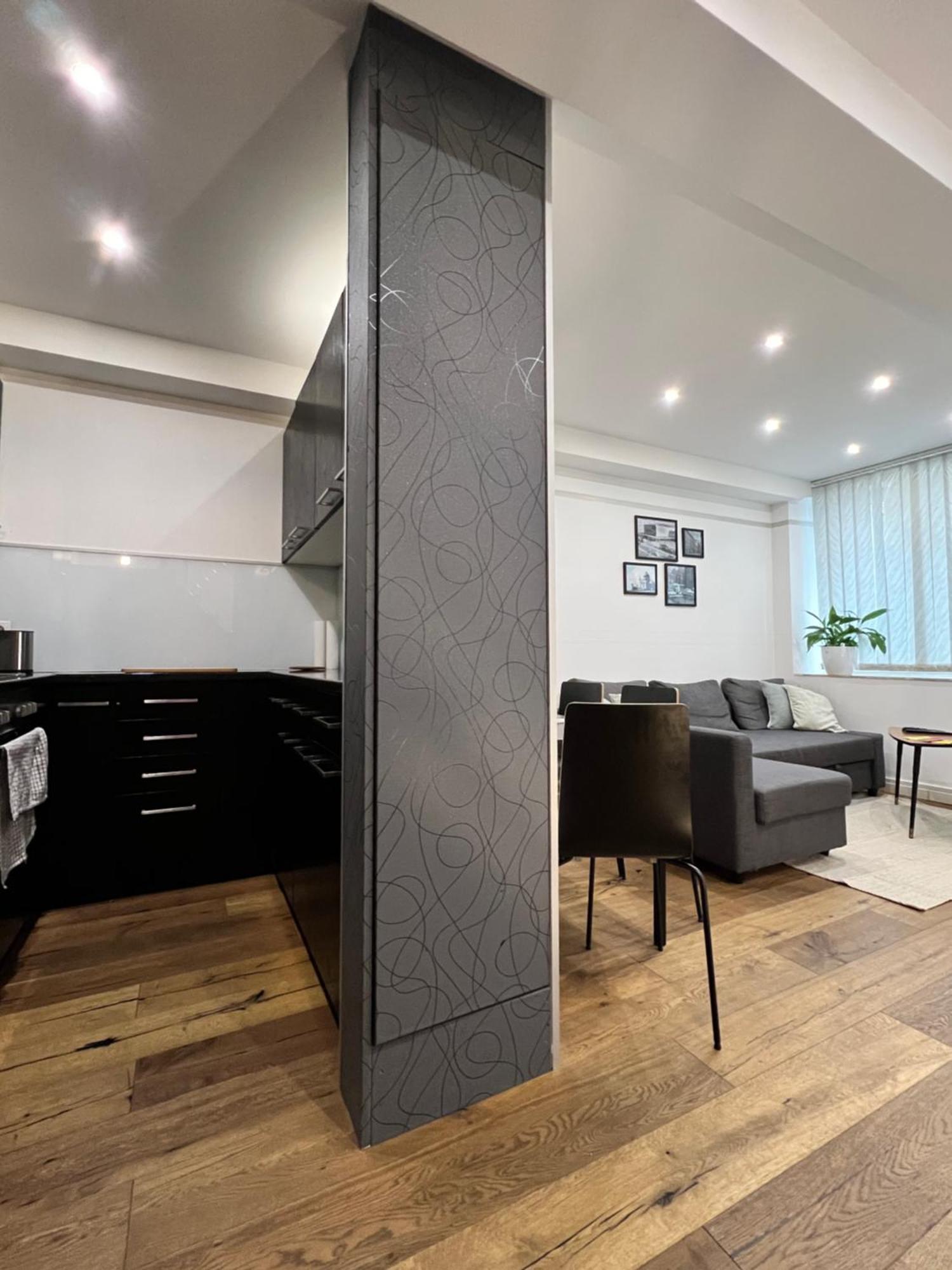 Rema 1090 Vienna